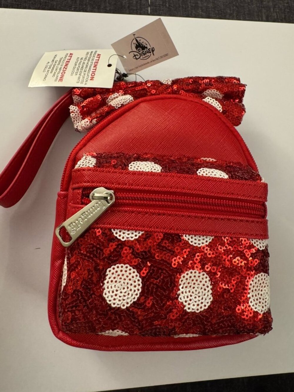 New Loungefly Disney Parks Minnie Mouse Wristlet Red And White Sequins J10